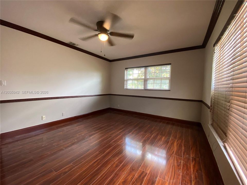 For Rent: $5,600 (5 beds, 3 baths, 3040 Square Feet)