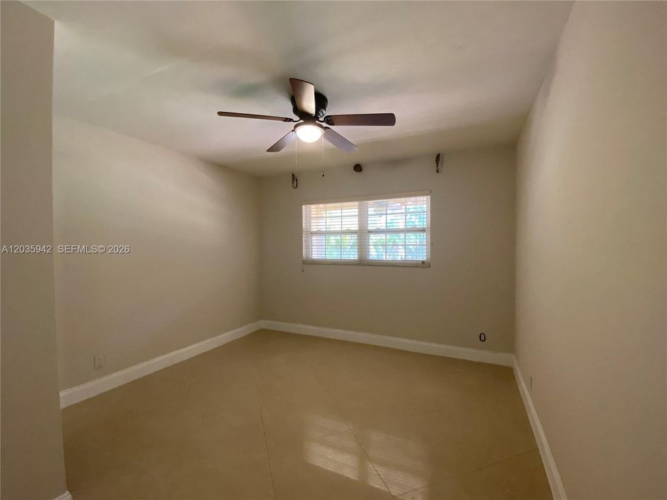 For Rent: $5,600 (5 beds, 3 baths, 3040 Square Feet)