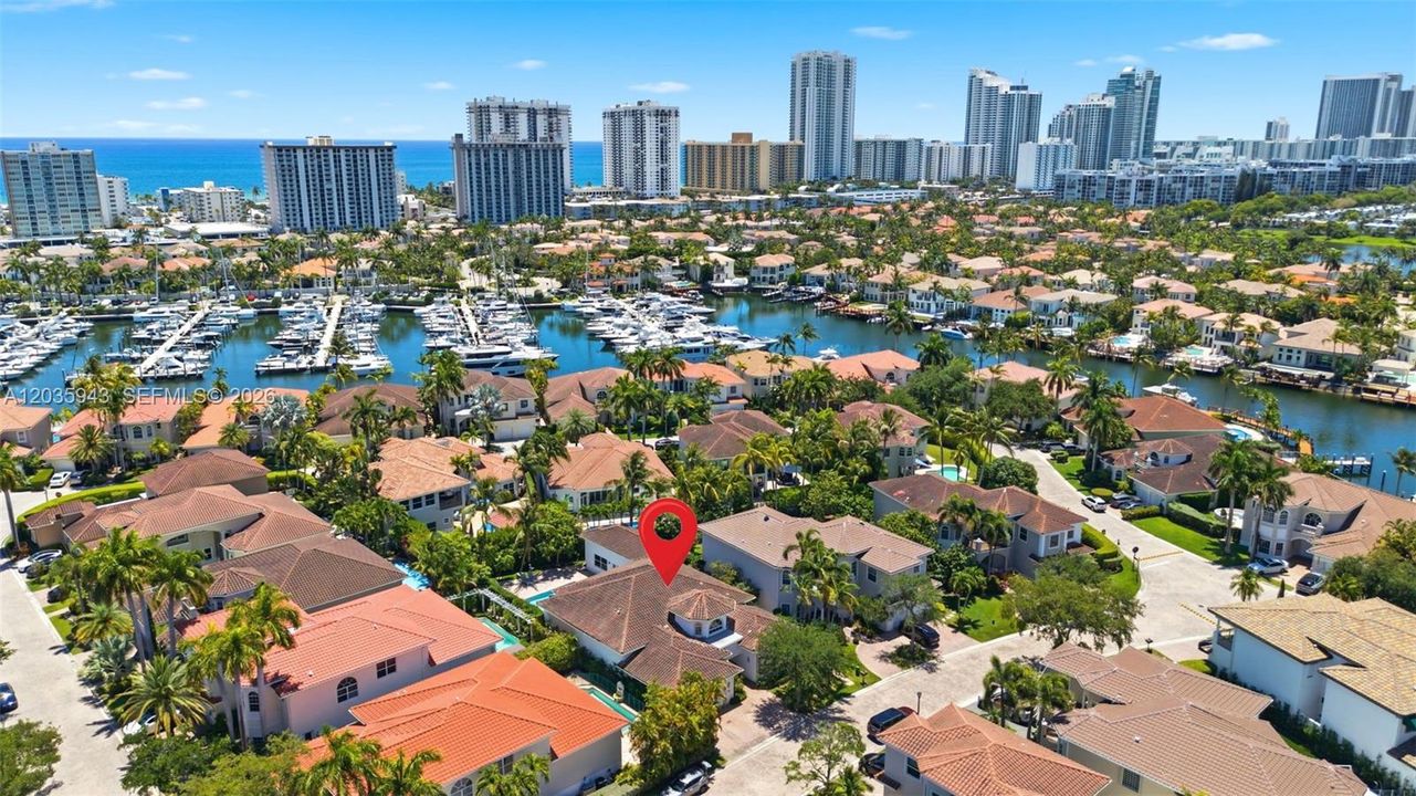 En Venta: $3,690,000 (5 camas, 3 baños, 3661 Pies cuadrados)