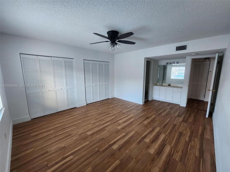 En Renta: $2,500 (2 camas, 2 baños, 996 Pies cuadrados)