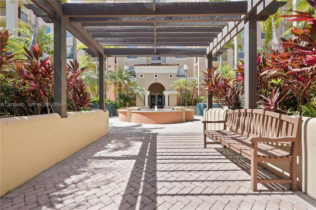 En Venta: $320,000 (1 camas, 1 baños, 816 Pies cuadrados)