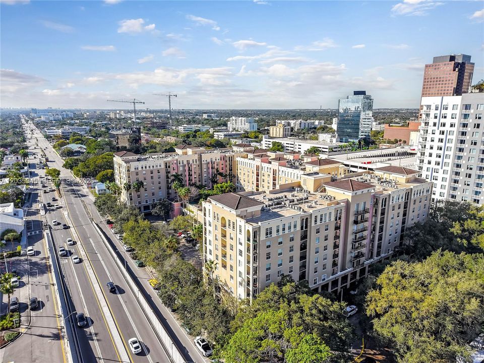 En Venta: $320,000 (1 camas, 1 baños, 816 Pies cuadrados)