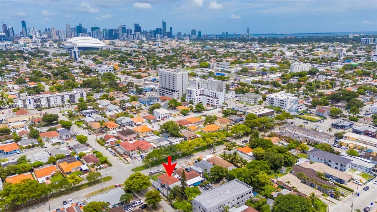 En Venta: $525,000 (4 camas, 3 baños, 1325 Pies cuadrados)