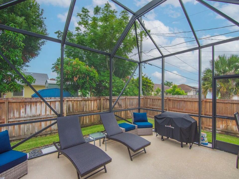 porch lounge