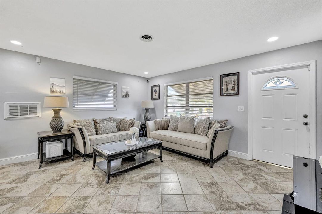 Living Room (Angle)