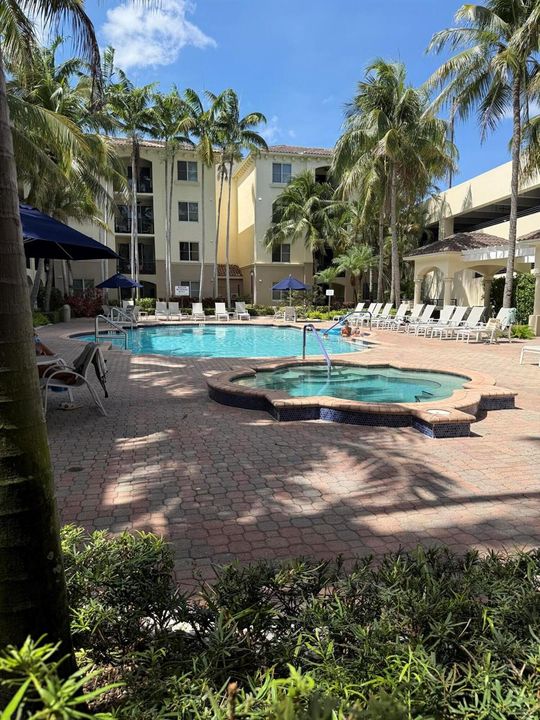 Pool & Hot Tub