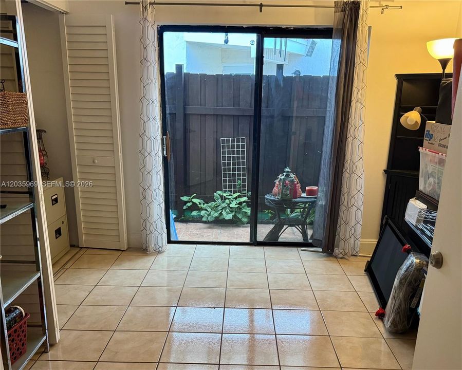 For Sale: $725,000 (3 beds, 2 baths, 1844 Square Feet)