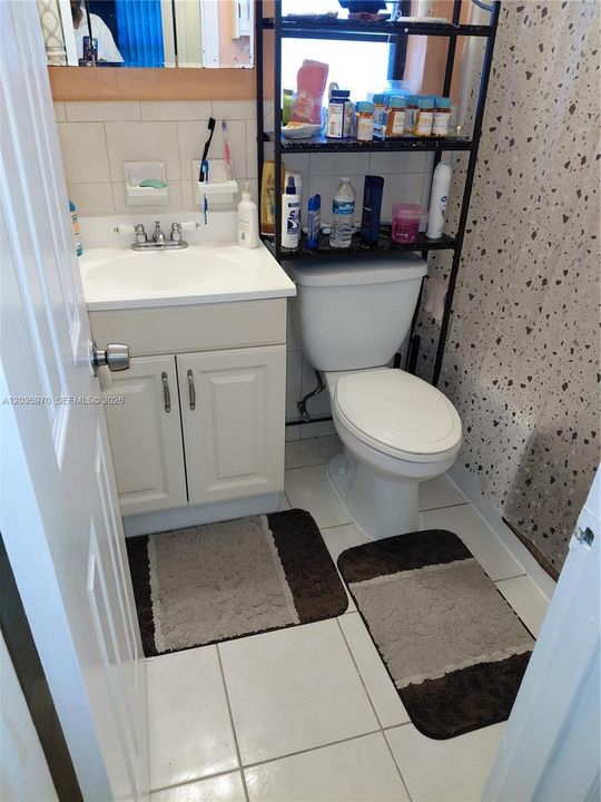 For Sale: $479,000 (3 beds, 2 baths, 1170 Square Feet)
