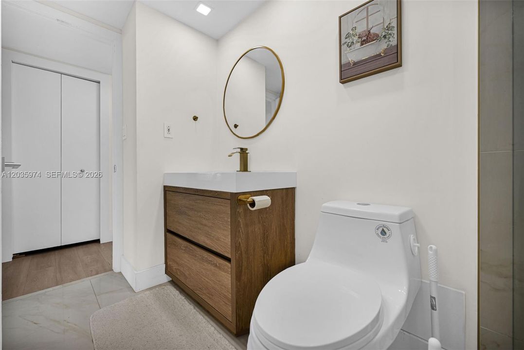В аренду: $4,500 (2 спален, 2 ванн, 1522 Квадратных фут)