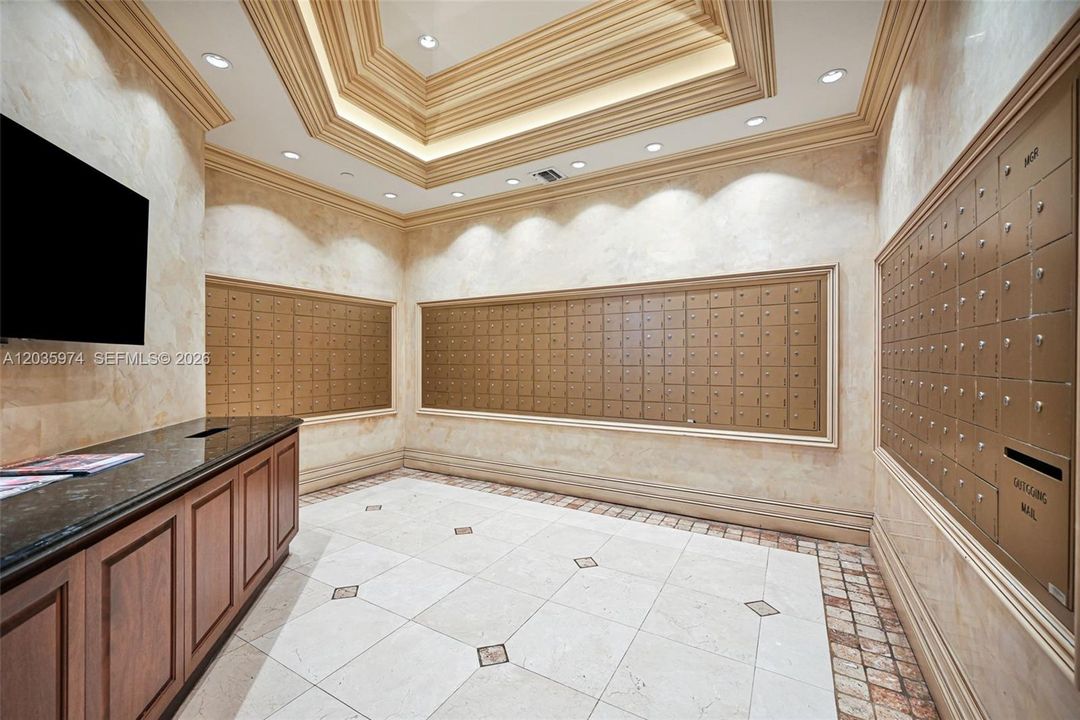 В аренду: $4,500 (2 спален, 2 ванн, 1522 Квадратных фут)