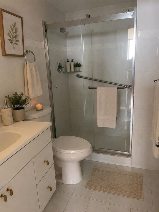 В аренду: $2,900 (2 спален, 2 ванн, 1020 Квадратных фут)