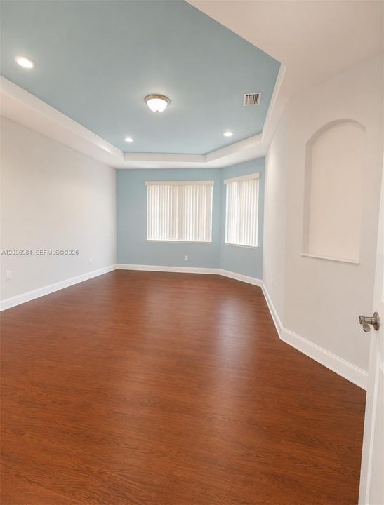 For Sale: $1,200,000 (5 beds, 3 baths, 0 Square Feet)