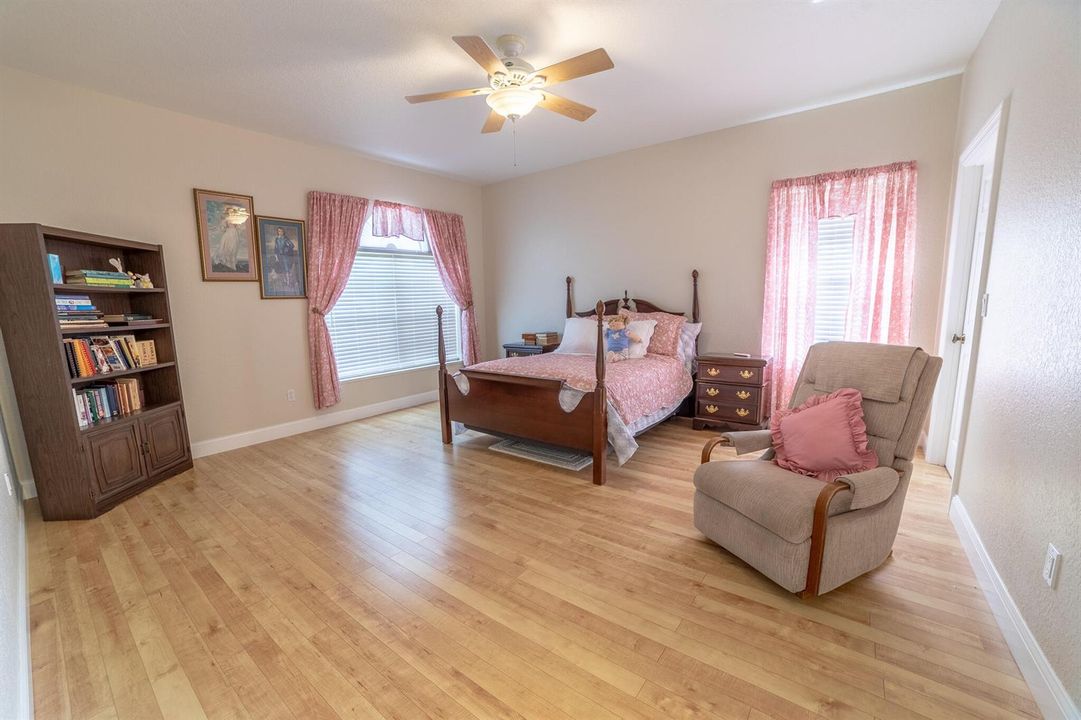 Oden Property Photos-63