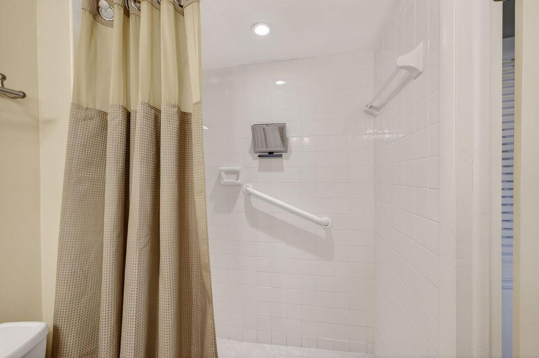 15-web-or-mls-5D1A6431