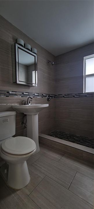 En Renta: $1,550 (0 camas, 1 baños, 400 Pies cuadrados)
