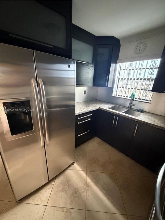 For Sale: $409,000 (3 beds, 2 baths, 1173 Square Feet)