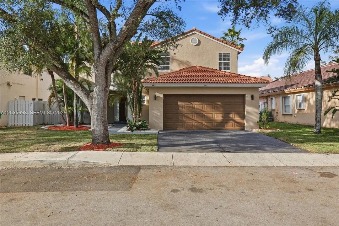 En Venta: $679,900 (4 camas, 2 baños, 1847 Pies cuadrados)