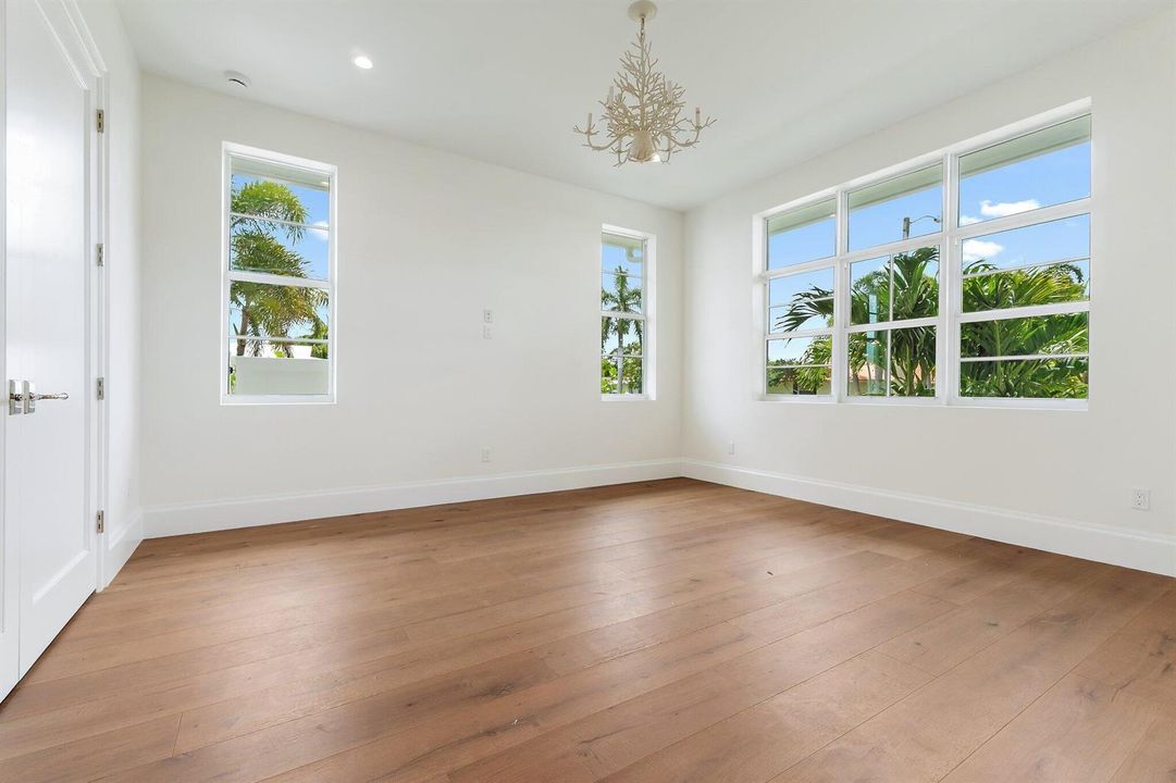 Southeast Bedroom 2