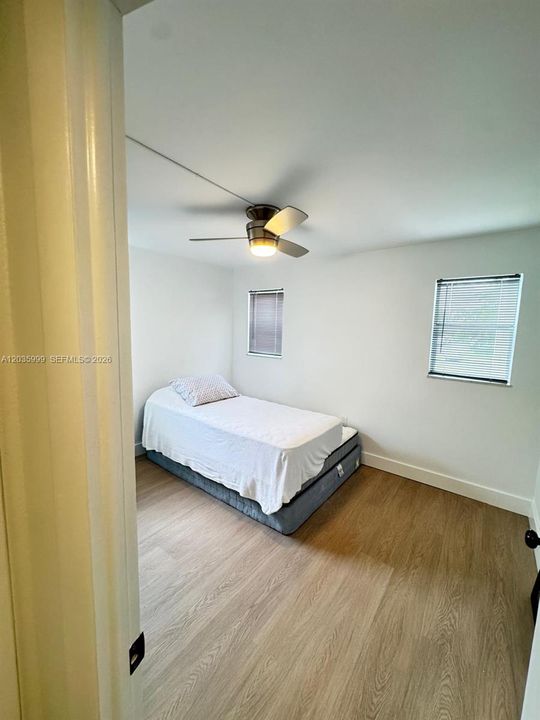 В аренду: $1,900 (2 спален, 2 ванн, 850 Квадратных фут)