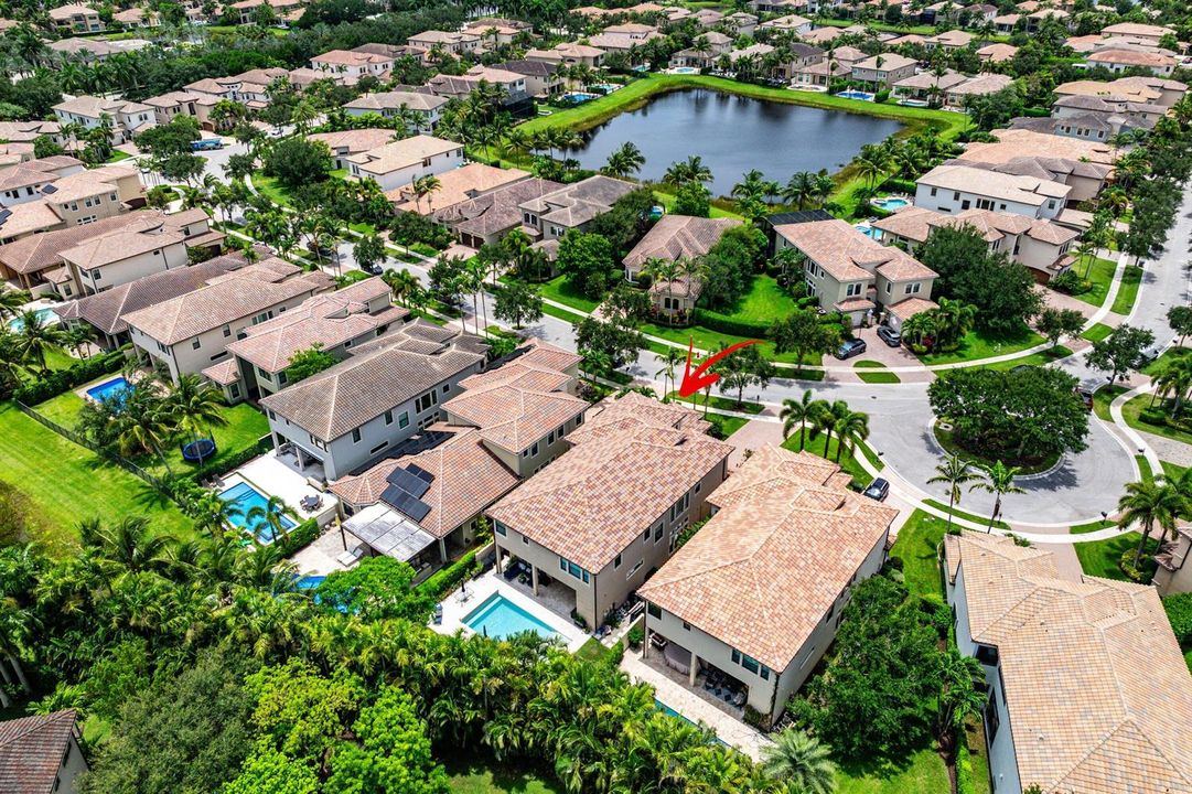 051-8658LewisRiverRoad-DelrayBeach-FL-33