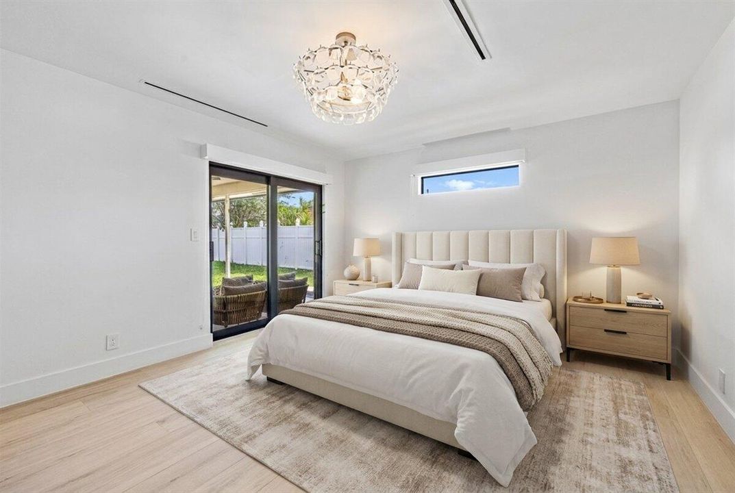 31-AI_Staged_Bed