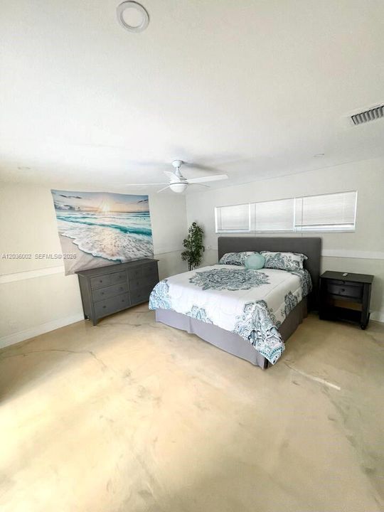 For Rent: $7,499 (4 beds, 3 baths, 2830 Square Feet)