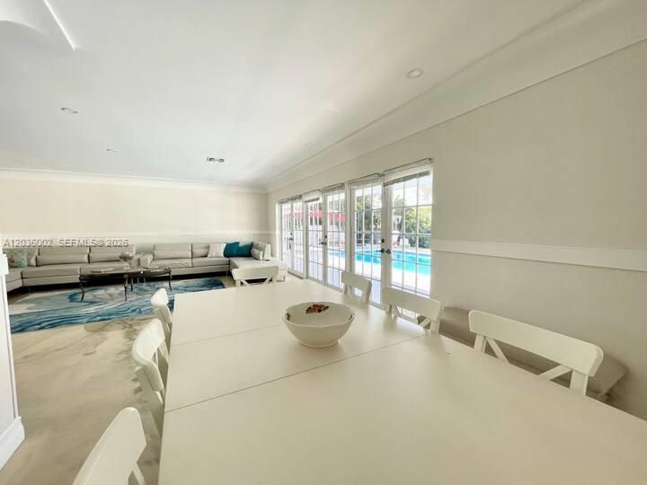For Rent: $7,499 (4 beds, 3 baths, 2830 Square Feet)