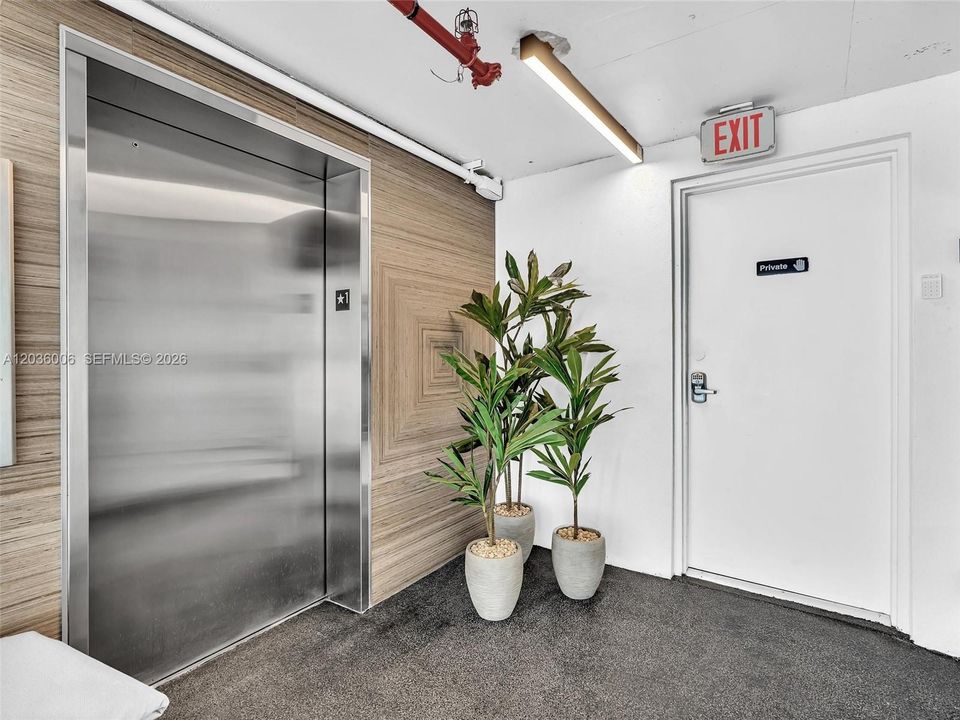 Ground floor elevator