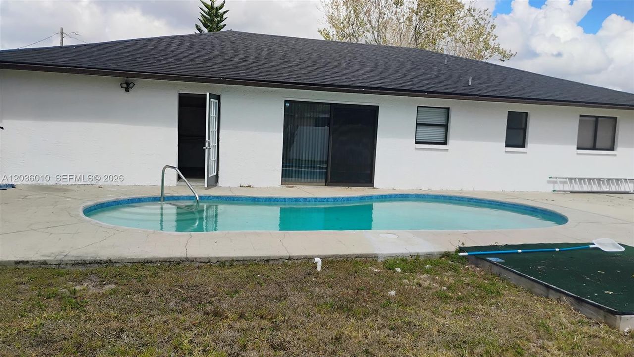 For Rent: $3,500 (3 beds, 2 baths, 0 Square Feet)