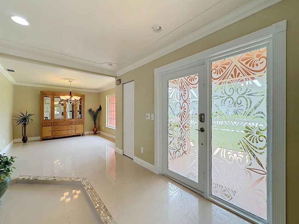 851 E Plantation Circle-19