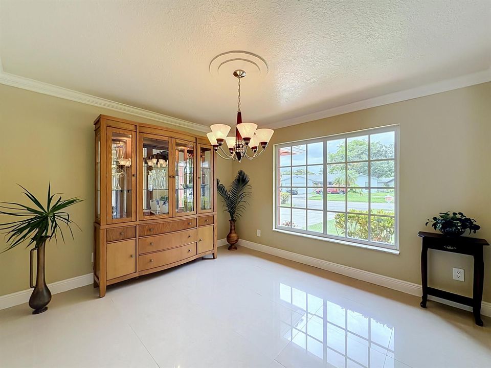 851 E Plantation Circle-21