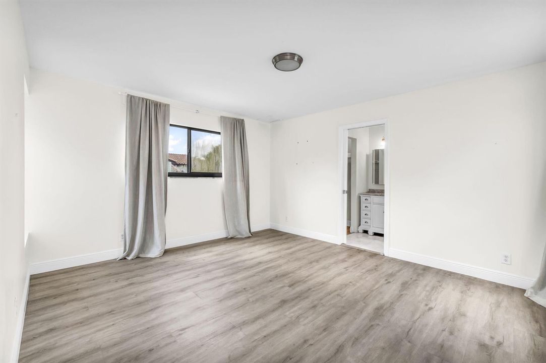 14-web-or-mls-photo-14