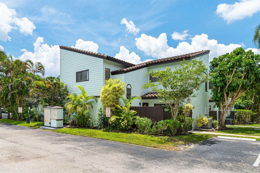 22-web-or-mls-photo-22
