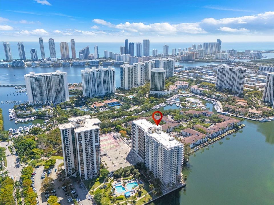 В аренду: $3,800 (1 спален, 1 ванн, 1060 Квадратных фут)
