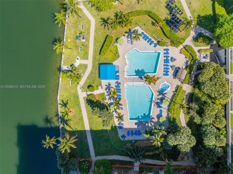 В аренду: $3,800 (1 спален, 1 ванн, 1060 Квадратных фут)