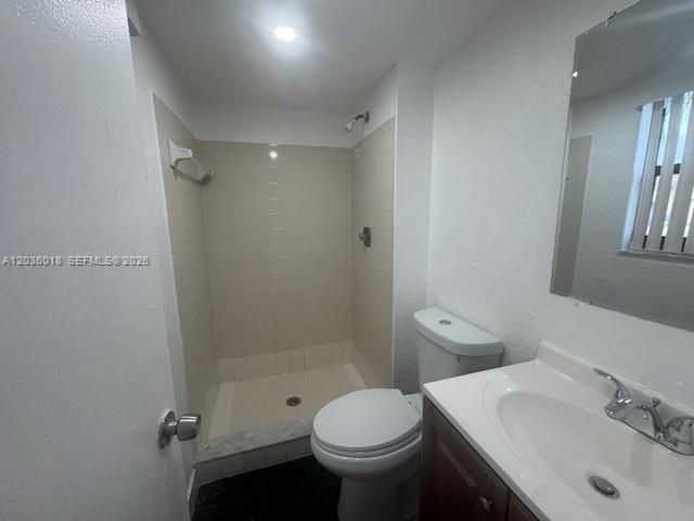 En Venta: $190,000 (2 camas, 2 baños, 870 Pies cuadrados)