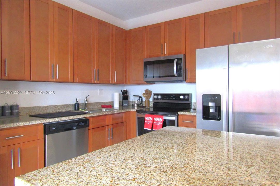 For Rent: $2,700 (3 beds, 2 baths, 1463 Square Feet)