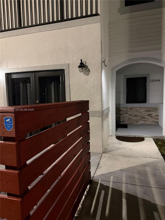 For Rent: $2,700 (3 beds, 2 baths, 1463 Square Feet)