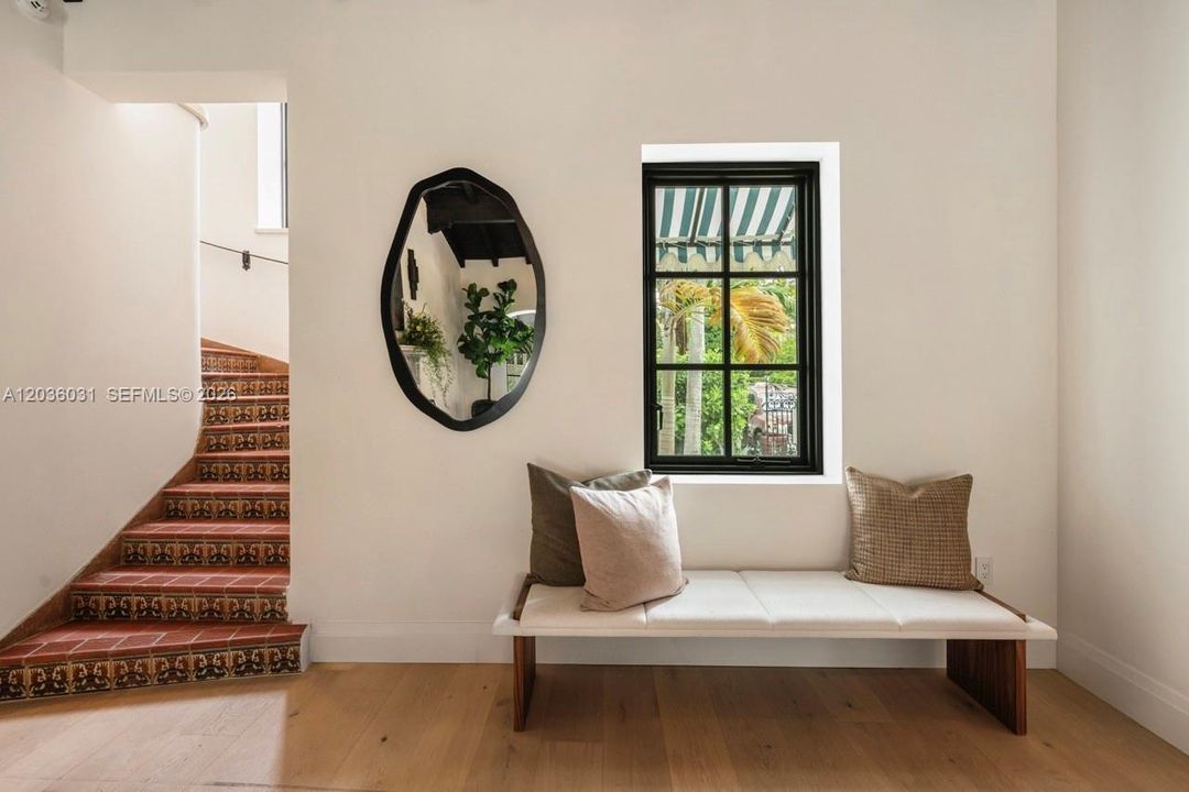 For Sale: $9,995,000 (4 beds, 5 baths, 4062 Square Feet)
