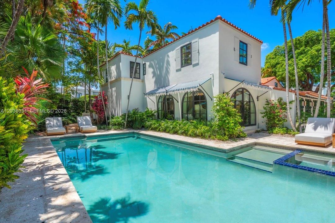 For Sale: $9,995,000 (4 beds, 5 baths, 4062 Square Feet)