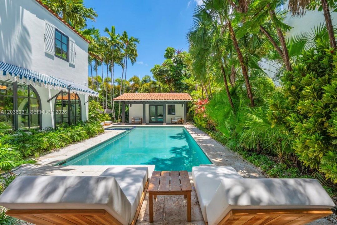For Sale: $9,995,000 (4 beds, 5 baths, 4062 Square Feet)