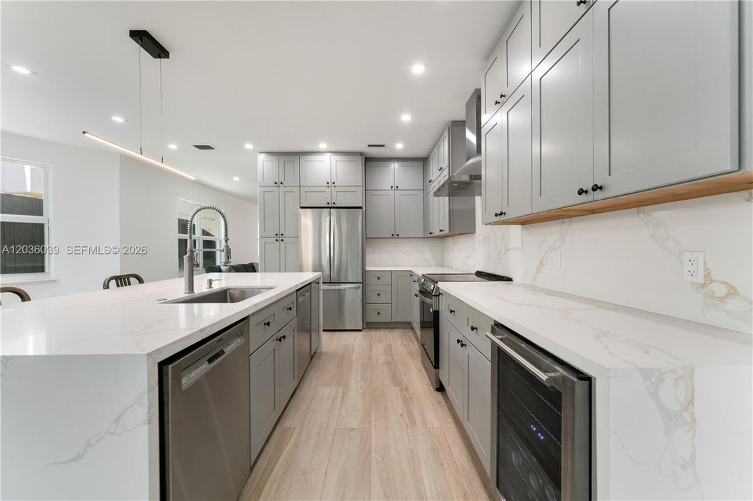 For Rent: $13,000 (3 beds, 2 baths, 1650 Square Feet)
