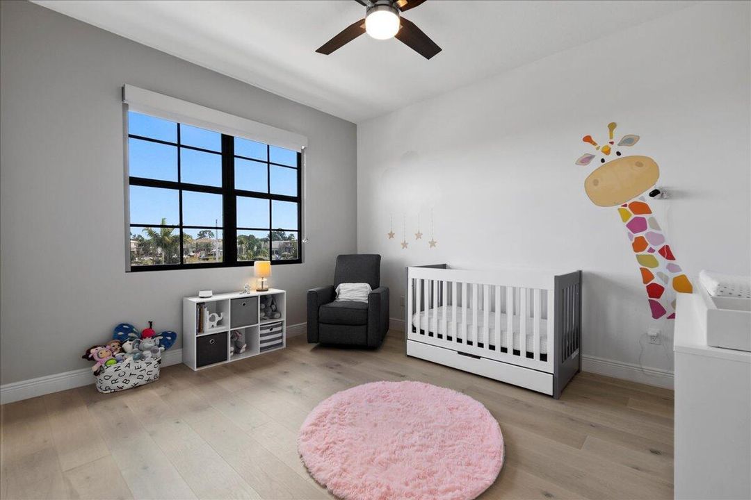 Guest Room 4