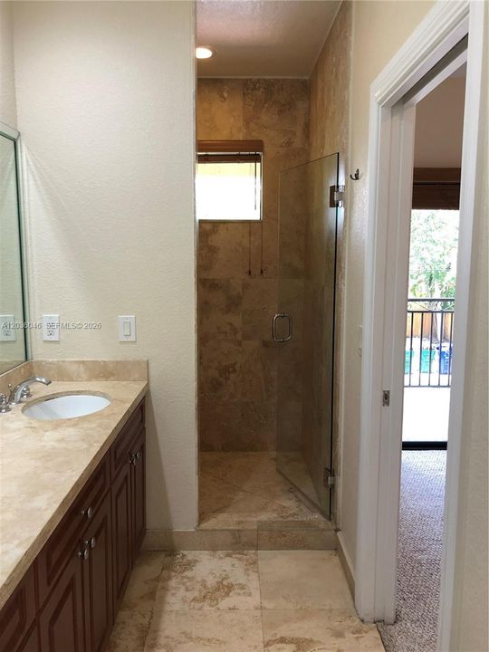 For Rent: $5,500 (3 beds, 2 baths, 1719 Square Feet)