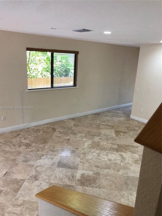 For Rent: $5,500 (3 beds, 2 baths, 1719 Square Feet)