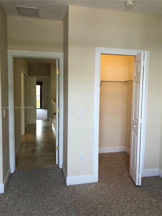 For Rent: $5,500 (3 beds, 2 baths, 1719 Square Feet)