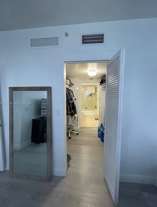 En Renta: $4,000 (2 camas, 2 baños, 1048 Pies cuadrados)