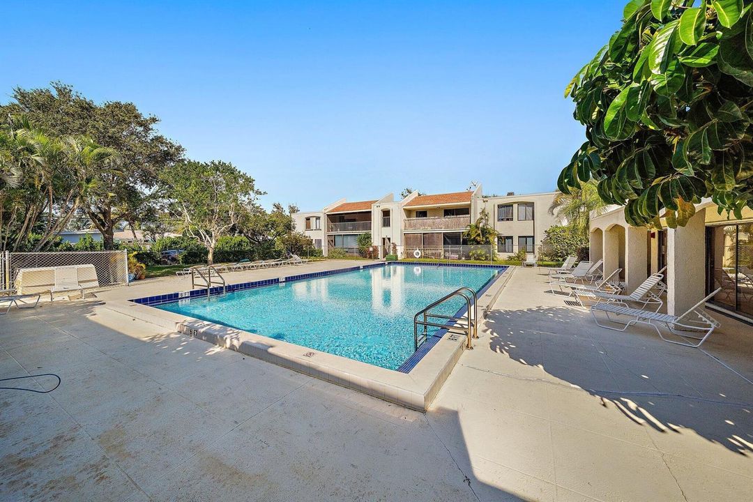 001-150PineviewRd-Tequesta-FL-SMALL