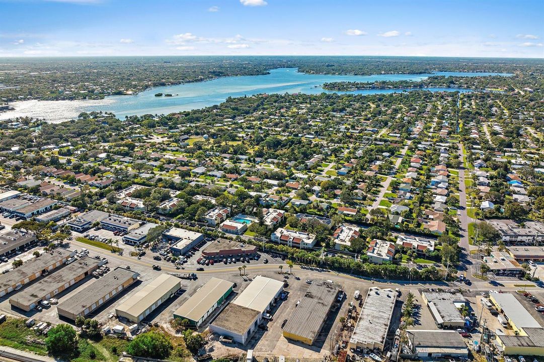 011-150PineviewRd-Tequesta-FL-SMALL