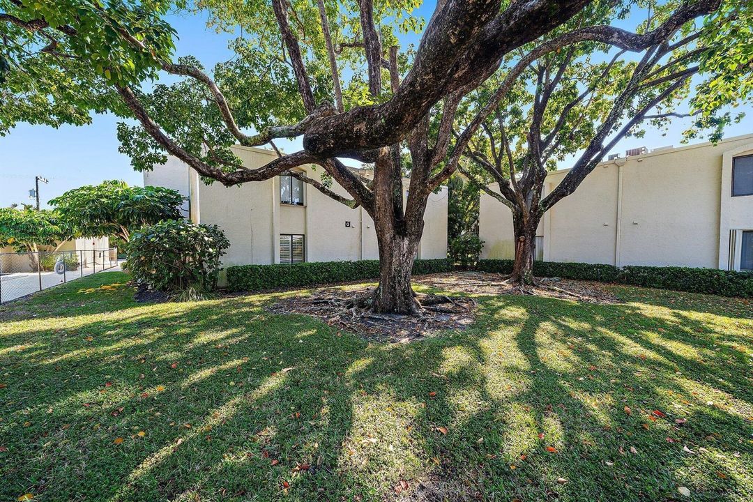 003-150PineviewRd-Tequesta-FL-SMALL